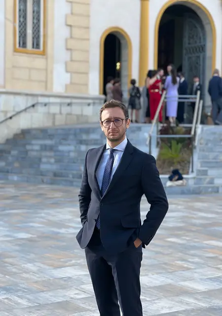 Я Alex, 40, знакомлюсь на одну ночь в Барселоне