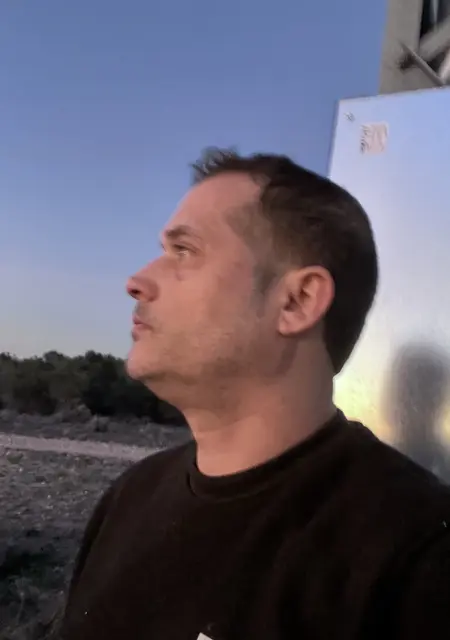 Pol из Сарагосы, ищу на сайте приятное времяпровождение