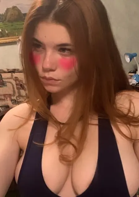 Я Алинка, 25 років з Дніпро, шукаю знайомство для відкриті стосунки