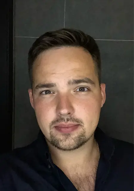 Я Vova, 32, из Паттайи, ищу знакомства без обязательств