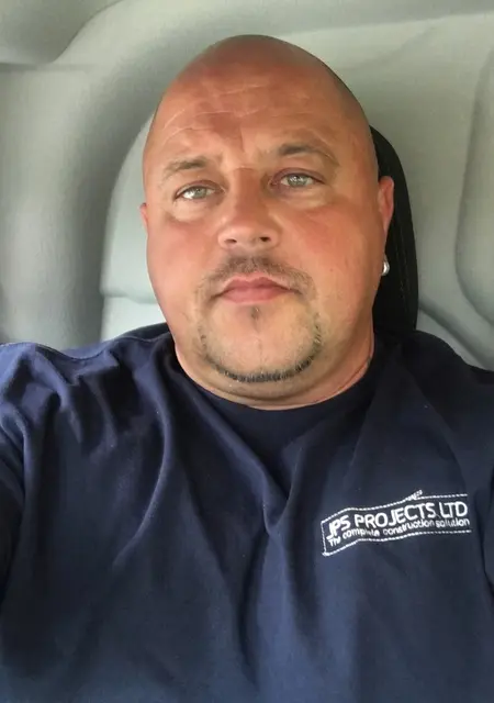 Ray from Manchester, looking for one-night stand