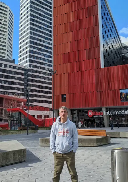 Soy Juan Carlos, 51 años, conociéndome para lío de una noche en Santander