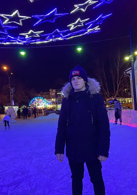 Я Nikita, 23, из Франкфурта-на-майне, ищу знакомство для общения