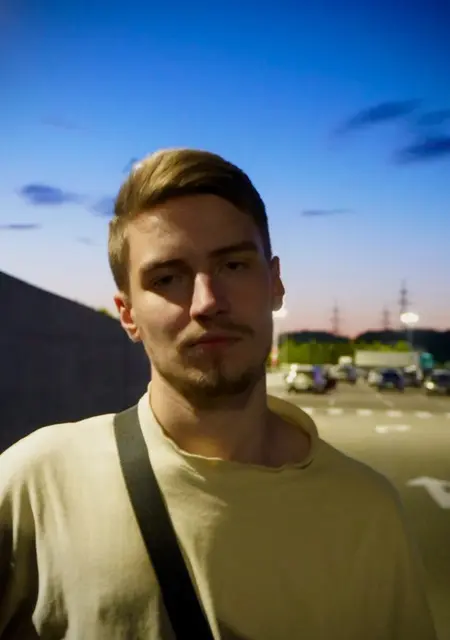 Ростислав из Полтавы, ищу на сайте знакомства на одну ночь