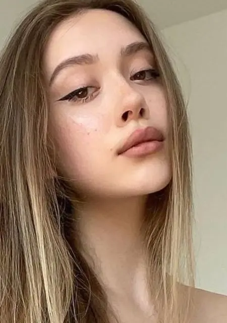 Я Viktoria, 25, из Чернигова, ищу знакомство для приятного времяпровождения