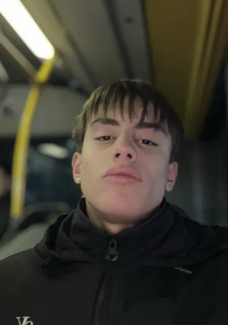 Fed из Пьольтелло, ищу на сайте знакомства на одну ночь