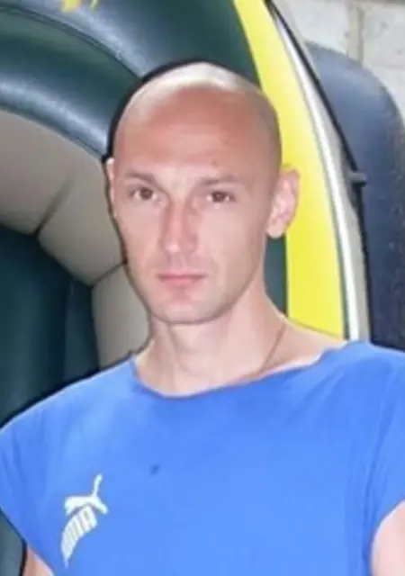 Денис з Kadiivka, шукаю на сайті знайомства на одну ніч