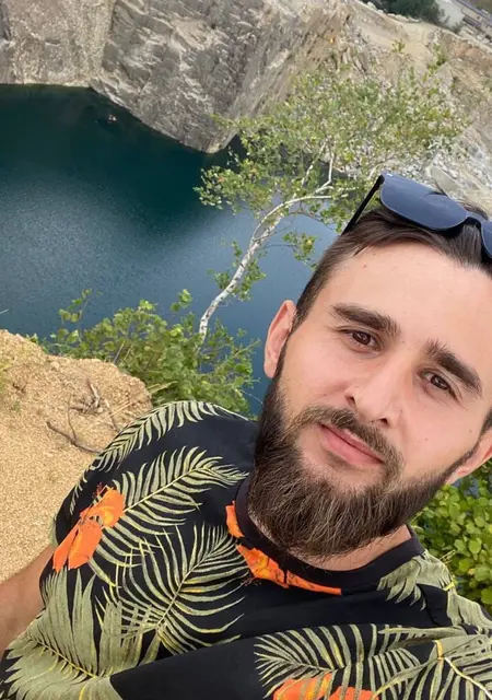 Mykola из Радома, ищу на сайте вирта