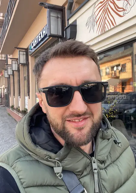 Я Михайло, 36, знакомлюсь на одну ночь в Ужгороде