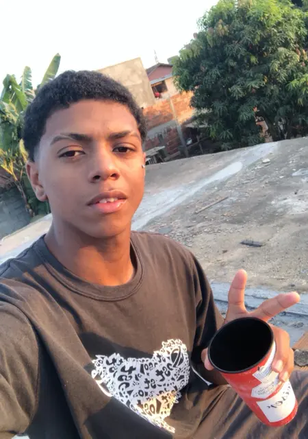 Я Renan, 22, знакомлюсь без обязательств в Гоянии