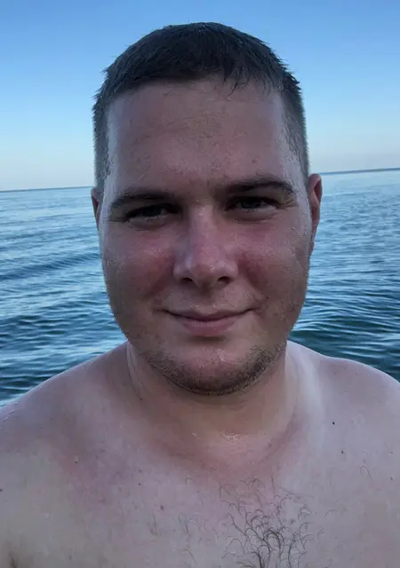 Yaroslav из Беляевки, ищу на сайте общение