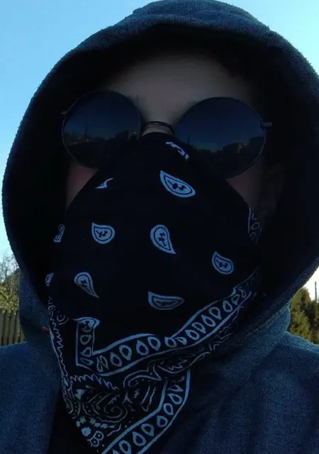 Я Кирилл, 19, из Минска, ищу знакомство для постоянных отношений