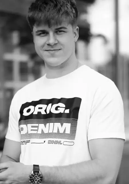 Tomas из Литоведшего, мне 24, познакомлюсь для вирта