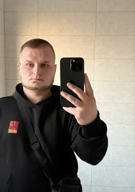 Я Нікіта, 21, знакомлюсь для вирта в Харькове