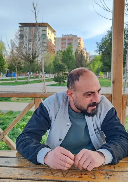 Bilal из Диярбакыра, мне 25, познакомлюсь на одну ночь