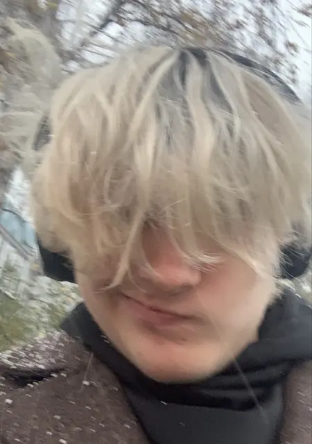 Я Arkuma, 26, из Берна, ищу знакомства без обязательств