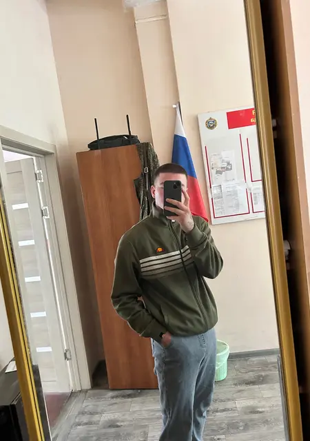 I'm Kirill, 22 from Swindon, seeking connections for no strings attached