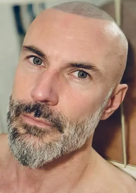 Олександр з Мелітополя, шукаю на сайті спілкування