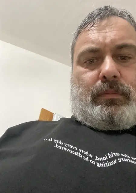 Diego из Неаполя, ищу на сайте открытые отношения