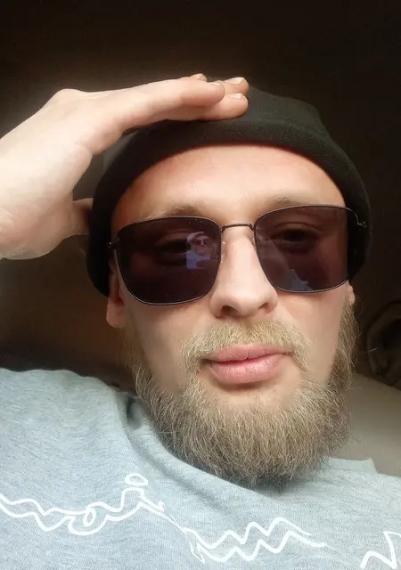 Taras из Золочева, ищу на сайте знакомства на одну ночь