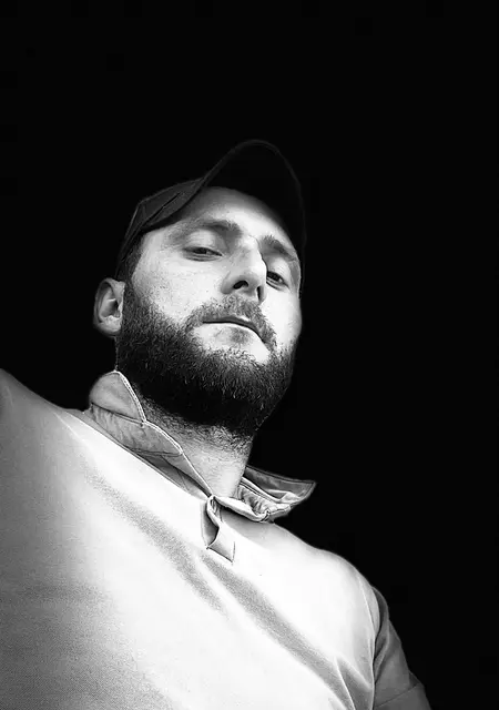 Yusif из Измира, ищу на сайте дружбу