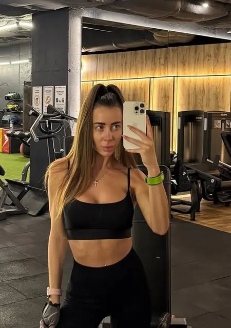 Виктория из Киева, ищу на сайте знакомства на одну ночь