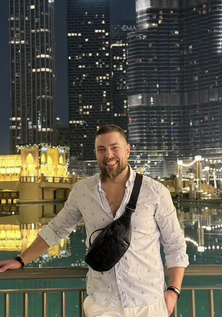 Alex de Madrid, tengo 31 años, listo para conocer para relación abierta