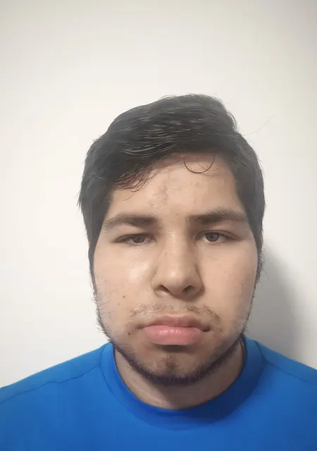 Tony de Zaragoza, tengo 22 años, listo para conocer para lío de una noche