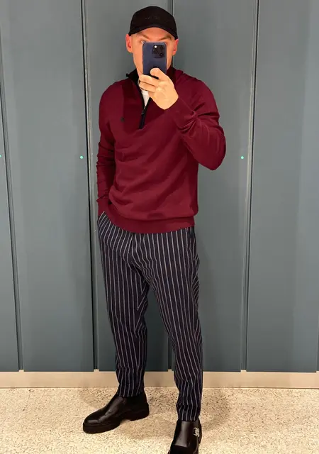 Victor из Кракова, ищу на сайте знакомства на одну ночь