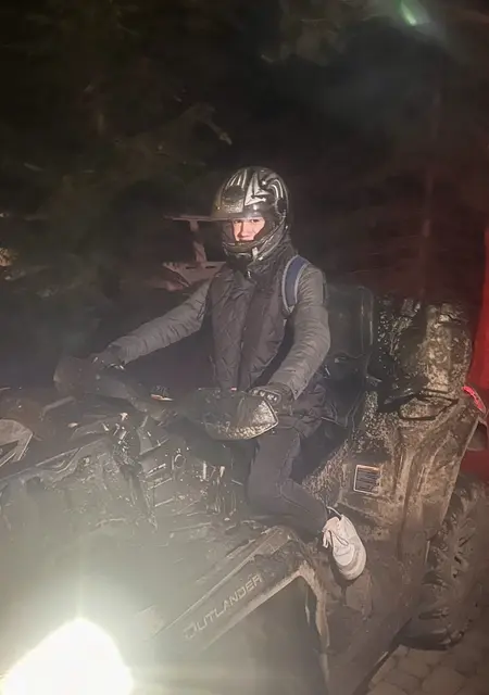 Milan из Мукачева, мне 18, познакомлюсь для дружбы