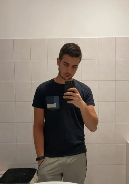 Mattia из Больцано, ищу на сайте вирта