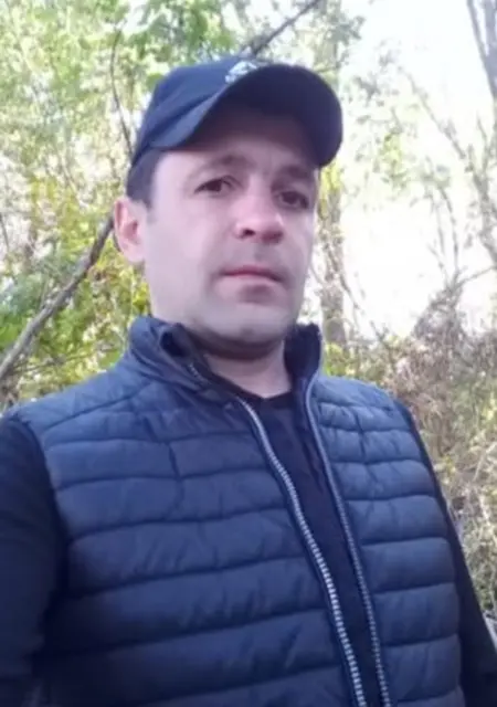 Я Дима Сытник, 36, знакомлюсь для открытые отношения в Изюме