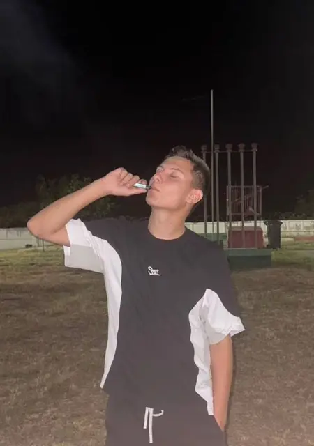 Максим из Одессы, ищу на сайте знакомства на одну ночь