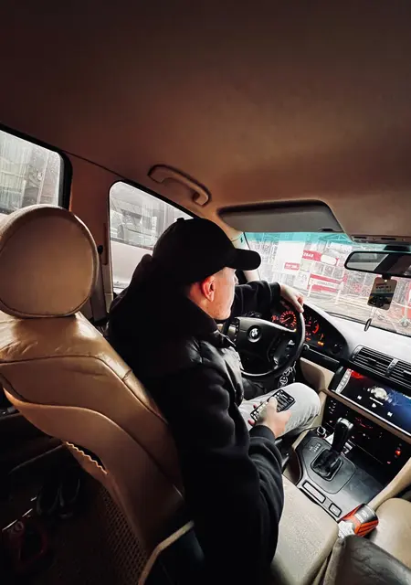 Сергій из Черновцов, мне 25, познакомлюсь на одну ночь