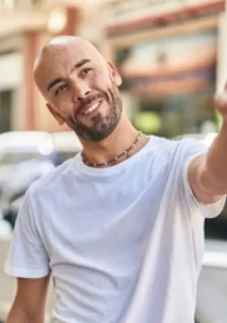 Я Ден, 31, знакомлюсь без обязательств в Бишкеке