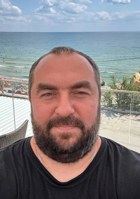 Я Олександр, 40, из Каменского, ищу знакомство для совместных путешествий