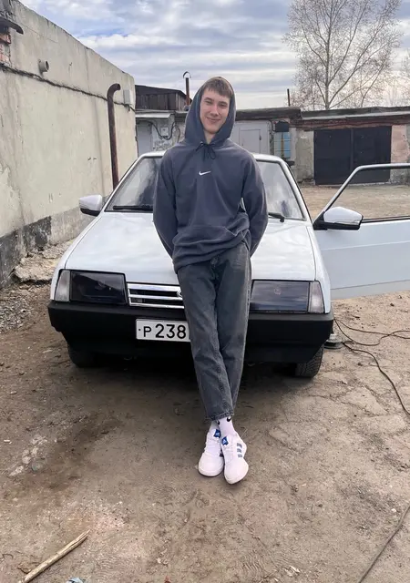 Я Санечка, 24, знакомлюсь для приятного времяпровождения в Осло