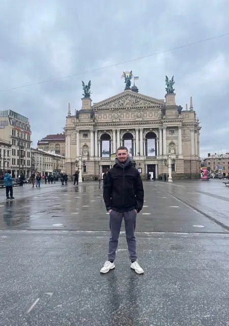 Я Руслан, 22, знакомлюсь без обязательств в Луцке