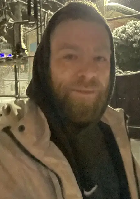 Я Sim, 33, знакомлюсь на одну ночь в Каховке