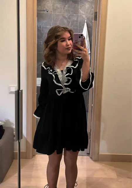 Хрис из Парижа, мне 20, познакомлюсь для общения