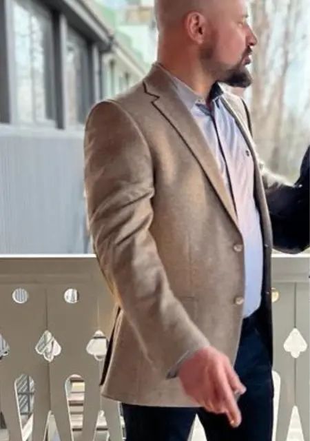 Михаил з Ужгород, мені 38 років, познайомлюсь для постійні стосунки