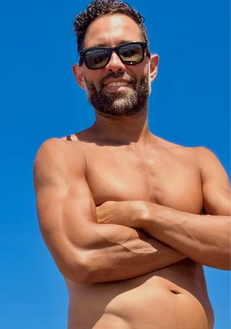 Martin из Буэнос-айреса, мне 47, познакомлюсь для открытые отношения