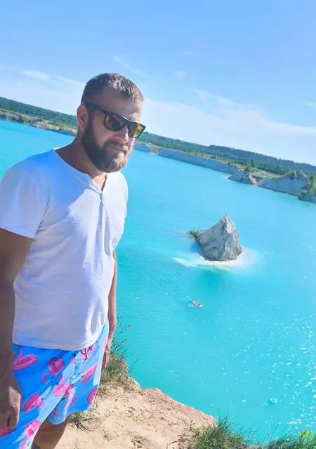 Павел из Сморгони, ищу на сайте общение