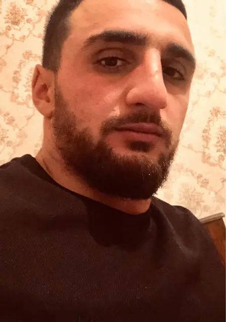 Я Vahe, 27, знакомлюсь для постоянных отношений в Гданьске