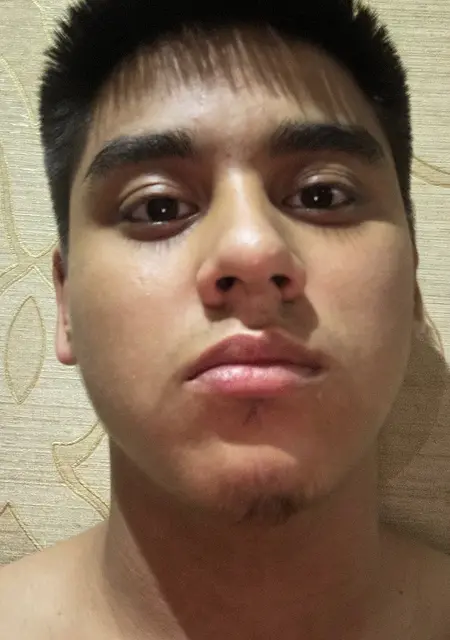 Diyor из Ташкента, мне 18, познакомлюсь для дружбы