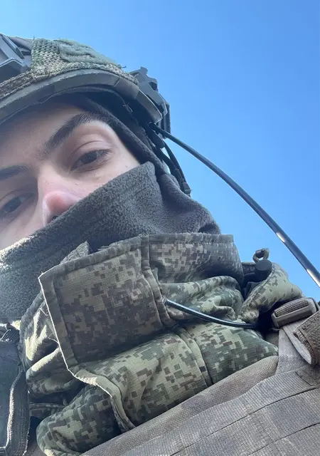 Я Иван, 22, из Брюсселя, ищу знакомства без обязательств