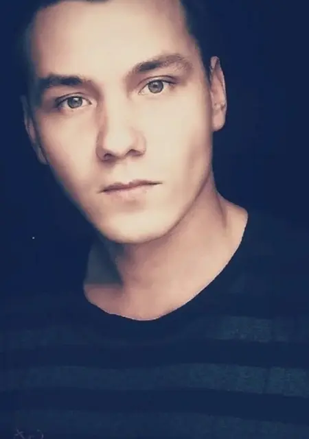 Denis из Гродно, ищу на сайте знакомства на одну ночь