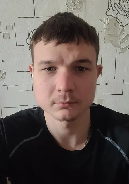 Антон из Франкфурта-на-майне, мне 23, познакомлюсь на одну ночь