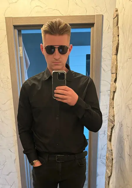 Олександр из Ивано-Франковска, мне 25, познакомлюсь для приятного времяпровождения