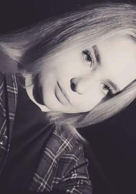 Олександра из Одессы, мне 19, познакомлюсь для вирта